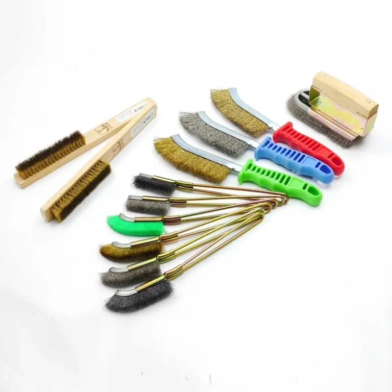 แปรงย้อมผมและแปรงทากาว Hair Dyeing & Glueing Brush